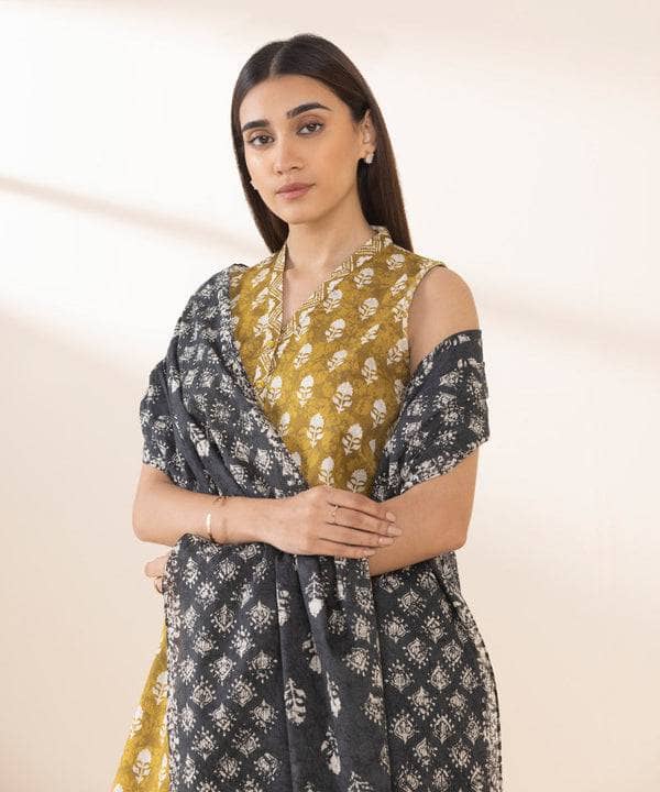Sapphire Premium  3-PC Lawn