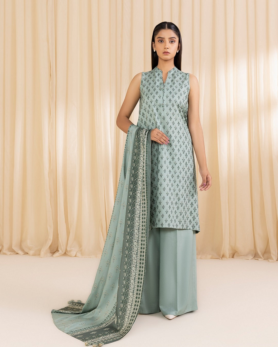 Sapphire 3 Piece - Printed Lawn Suit