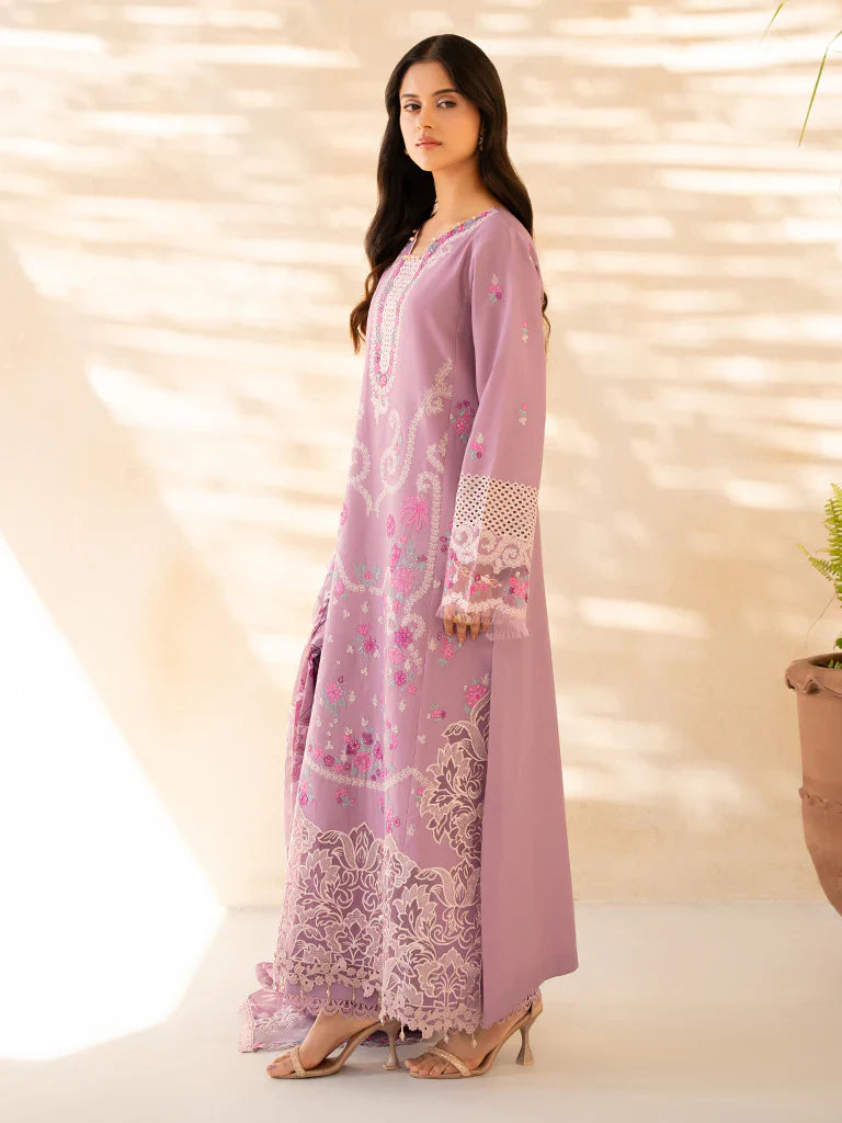 3 piece Embroidered lawn Suit